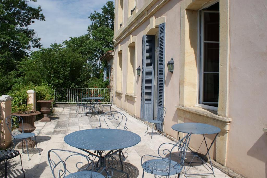 Chateau De Grenier Bed & Breakfast Saint-Léger Eksteriør bilde